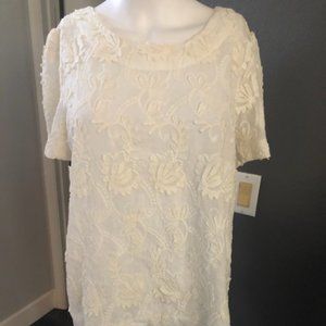 Anthropologie Ivory colored top, size MEDIUM NWOT short sleeves